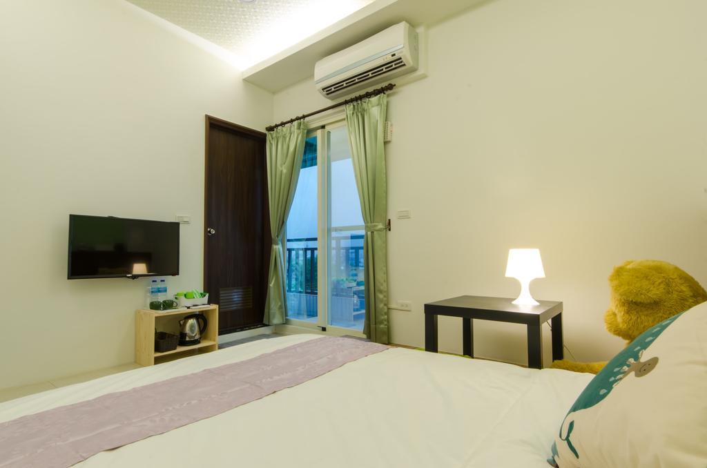 Smile Castle Apartamento Luodong Exterior foto